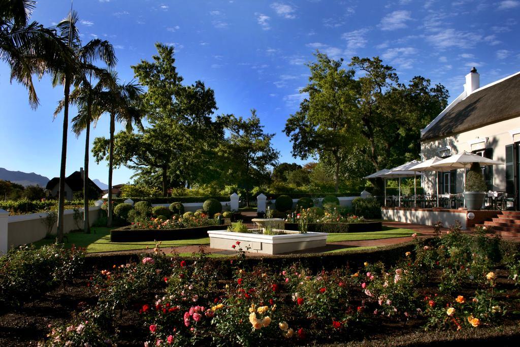 פארל Grande Roche Hotel שירותים תמונה